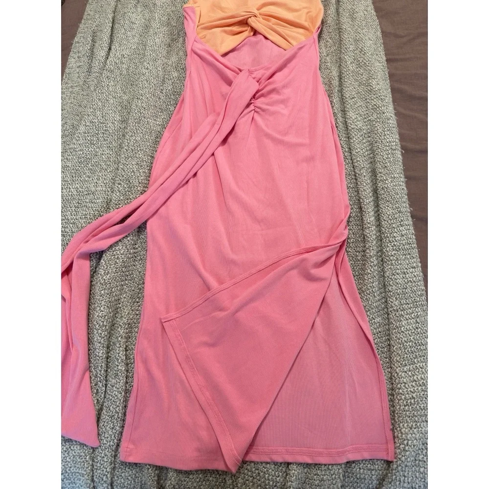 Color-block Bodycon Midi Dress